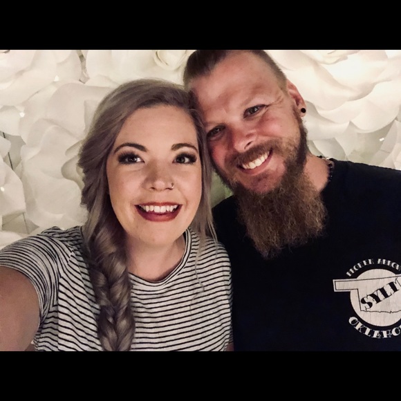 Meet your Posher, Emily - Picture 1 of 1